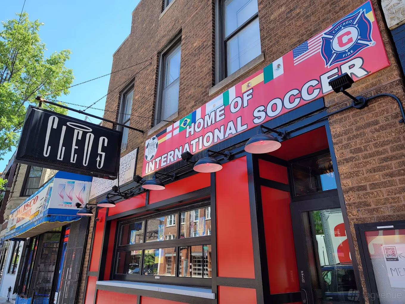 Cleo's Bar & Grill